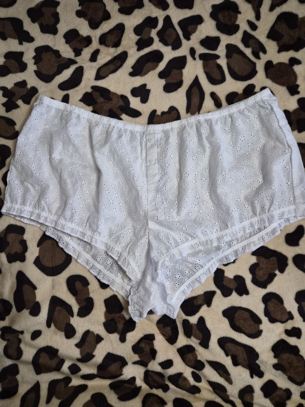 Frankie's Bikinis White Eyelet Cotton Lounge Shorts